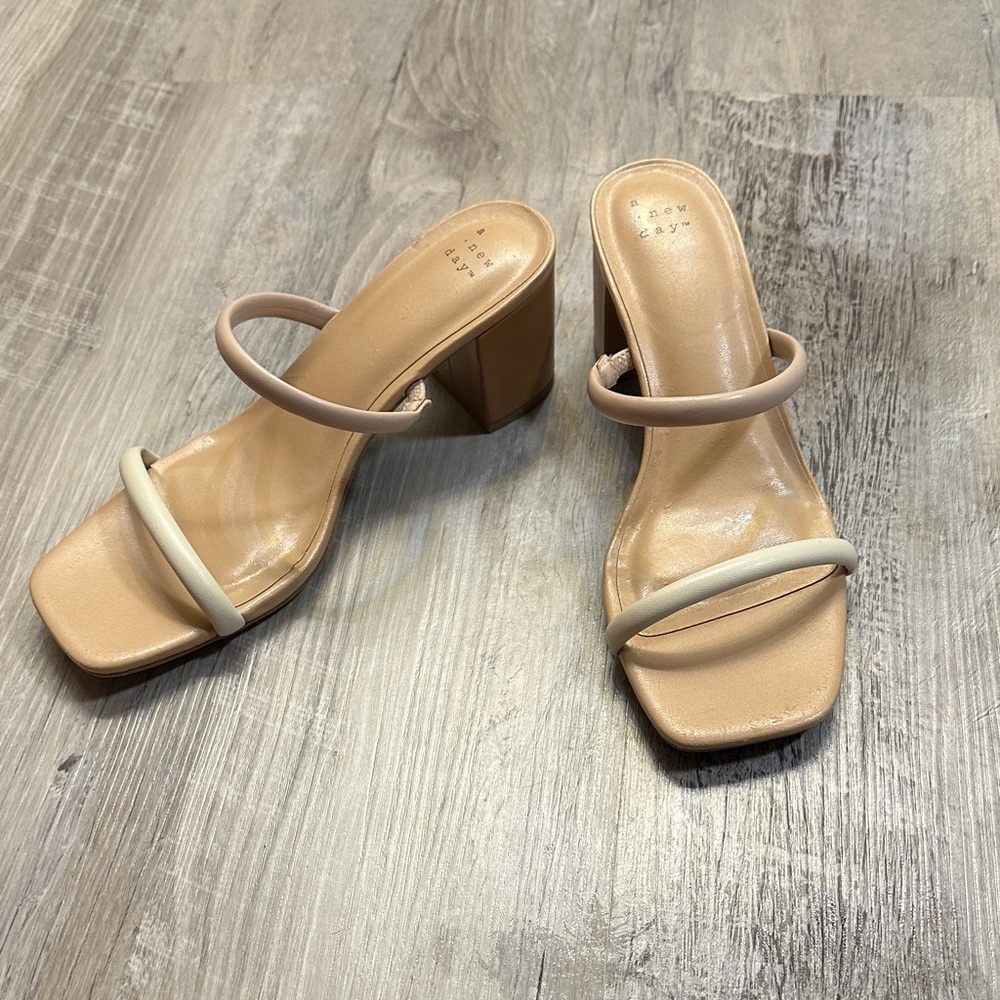2in Strap Heel | 8